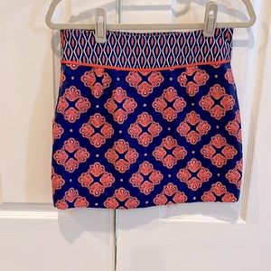 VINEYARD VINES knit skirt, blue and coral shell print, size 2, like new!